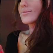 Offro lezioni private a ragazzi delle scuole medie e superiori adattandoli alle loro esigenze.